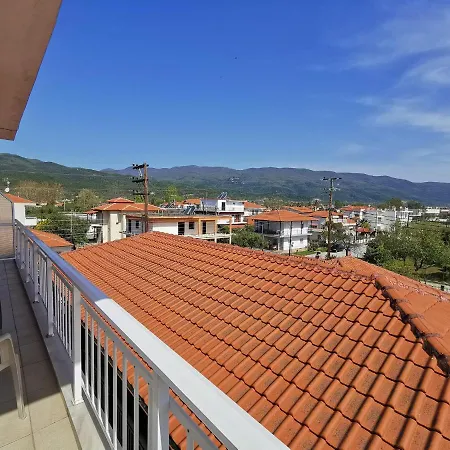 Apartament George Laz