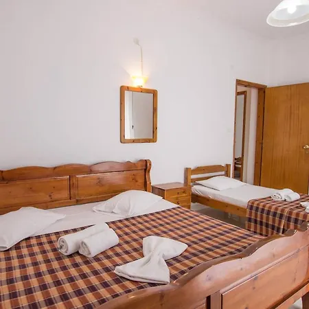 Apartment George Laz