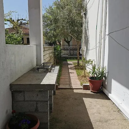Apartment George Laz